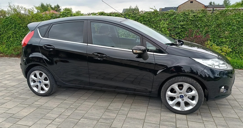 Ford Fiesta cena 23500 przebieg: 185000, rok produkcji 2011 z Olsztynek małe 301